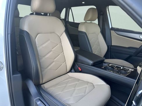 New 2026 Volkswagen Atlas Cross Sport SE AWD/4WD image 26