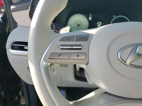 Used 2024 Hyundai Palisade Limited image 16