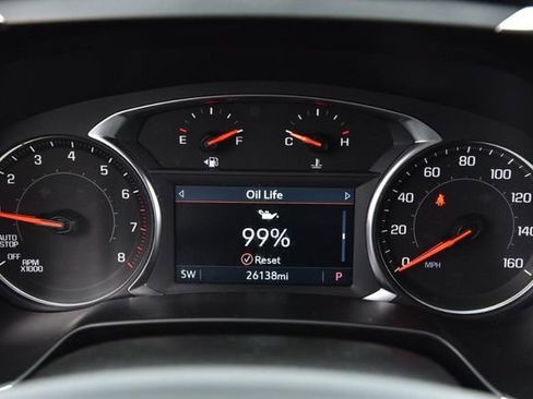 Used 2025 Chevrolet Blazer LT image 10