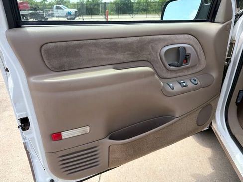 Used 1998 GMC Sierra 1500 2WD Extended Cab w/ Imagemax Pkg image 12