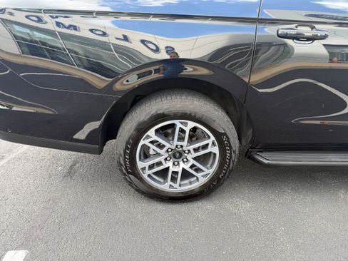 Certified 2025 Ford Expedition Max Active AWD/4WD image 13