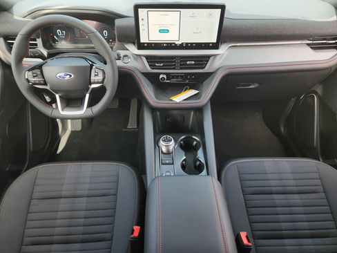 New 2026 Ford Explorer ST-Line w/ ST-Line Street Pack RWD image 19