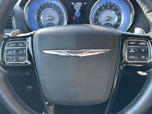 Used 2013 Chrysler 300 S AWD/4WD image 11