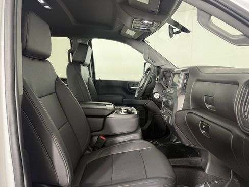 Used 2023 Chevrolet Silverado 2500 W/T w/ WT Fleet Convenience Package image 10