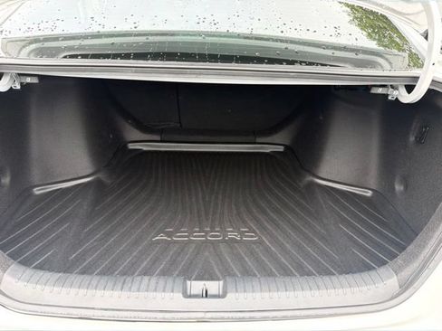 Used 2023 Honda Accord Sport image 7