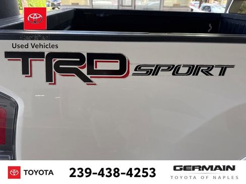 Used 2022 Toyota Tacoma TRD Sport w/ Technology Package image 7