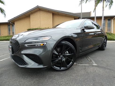 Used 2023 Genesis G70 2.0T w/ Sport Prestige Package image 10