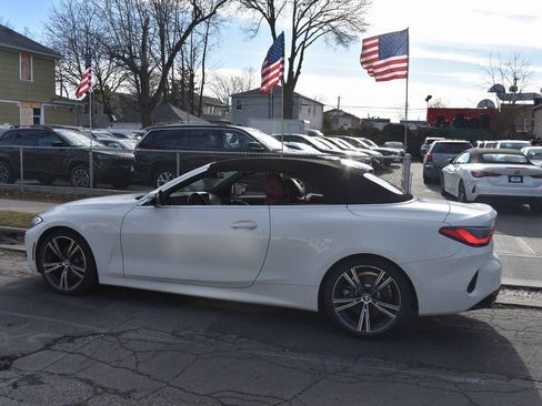 Used 2024 BMW 430i Convertible w/ Convenience Package image 17