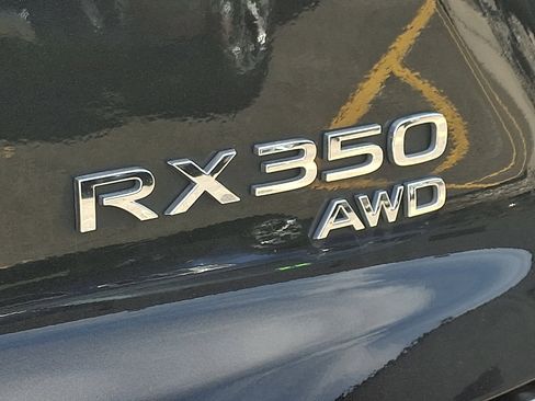 Used 2024 Lexus RX 350 Premium w/ Accessory Package (Z1) image 31