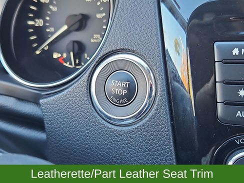 Used 2021 Nissan Rogue Sport SV w/ Technology Package image 17