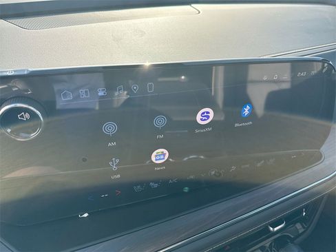 New 2026 Chevrolet Suburban Premier image 26