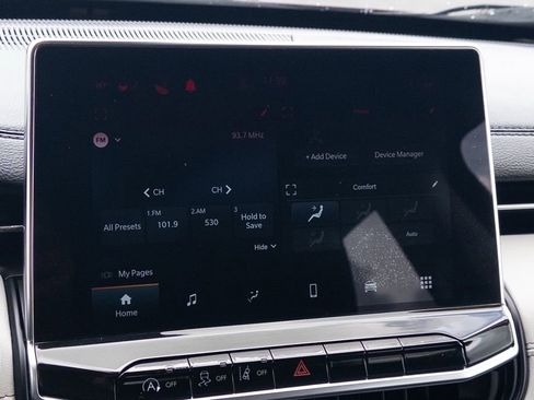 Used 2022 Jeep Compass Limited w/ Sun and Sound Group image 23