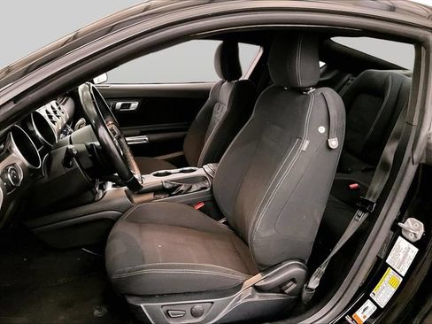 Used 2021 Ford Mustang GT RWD image 24