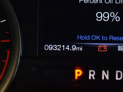 Used 2019 Ford F150 XLT w/ Equipment Group 302A Luxury image 4