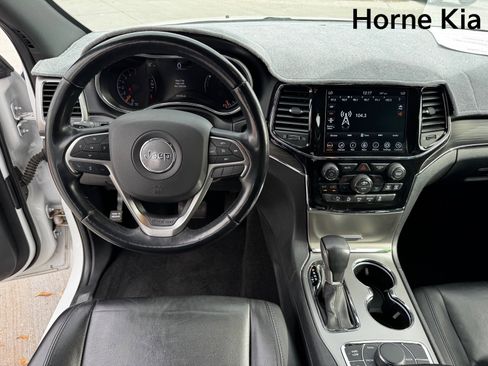 Used 2022 Jeep Grand Cherokee Limited image 14