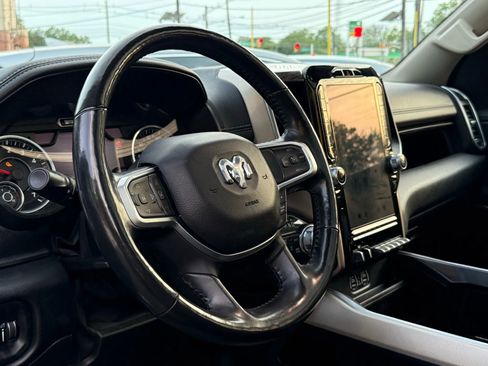 Used 2020 RAM 1500 Laramie image 9