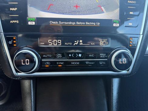 Used 2019 Subaru Outback 2.5i Limited image 16