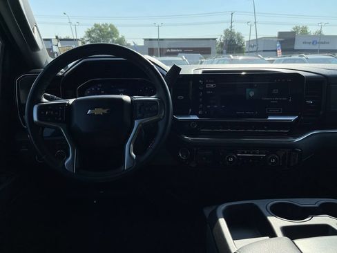 Used 2024 Chevrolet Silverado 1500 LT w/ Safety Package AWD/4WD image 23