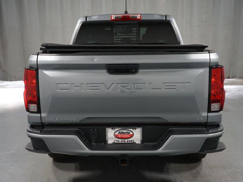 Used 2024 Chevrolet Colorado LT w/ LT Convenience Package image 7