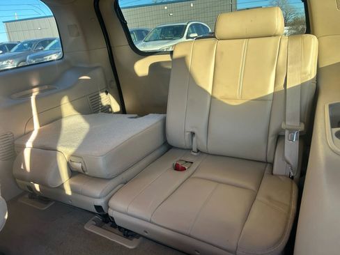 Used 2014 Chevrolet Tahoe LT w/ Luxury Package image 27