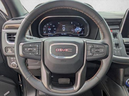 Used 2023 GMC Yukon XL AT4 image 11