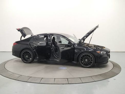 Used 2023 Mercedes-Benz CLA 250 image 17