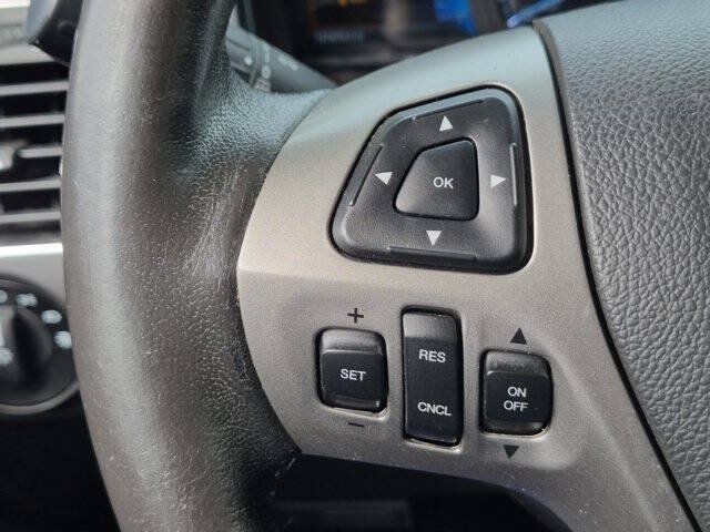 Used 2016 Ford Flex SEL w/ Equipment Group 202A AWD/4WD image 18
