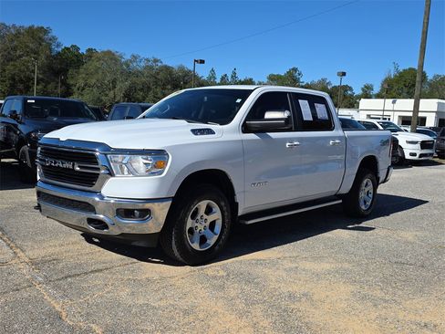 Used 2019 RAM 1500 Big Horn image 9