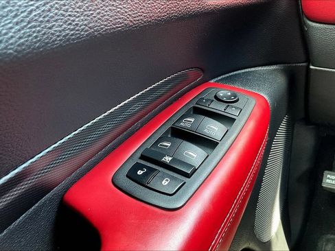 Used 2022 Dodge Durango R/T w/ Blacktop Package AWD/4WD image 16