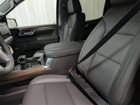 New 2026 Chevrolet Silverado 1500 RST image 13