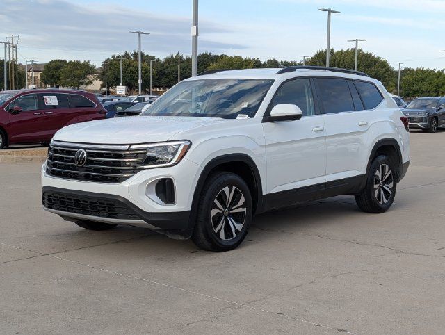Used 2024 Volkswagen Atlas SE FWD image 10