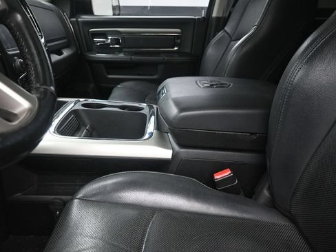 Used 2018 RAM 2500 Laramie w/ Sport Appearance Group AWD/4WD image 21