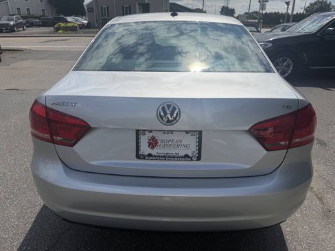 Used 2014 Volkswagen Passat 1.8T Wolfsburg Edition FWD image 6