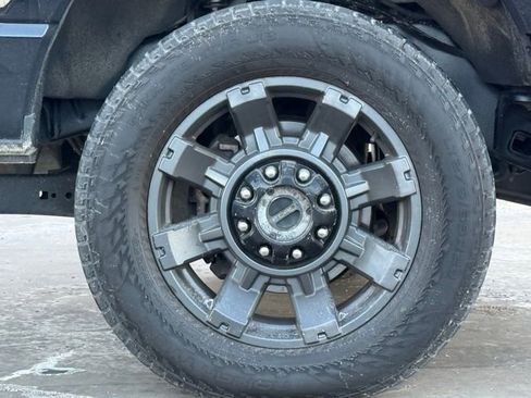 Used 2023 Ford F250 Lariat w/ Lariat Ultimate Package image 11