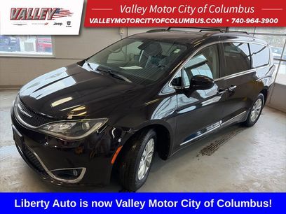 Used 2017 Chrysler Pacifica Touring-L