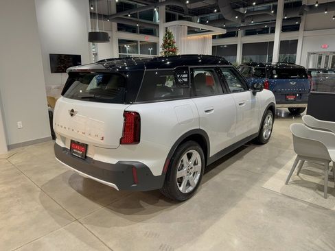 Certified 2025 MINI Cooper Countryman S image 4
