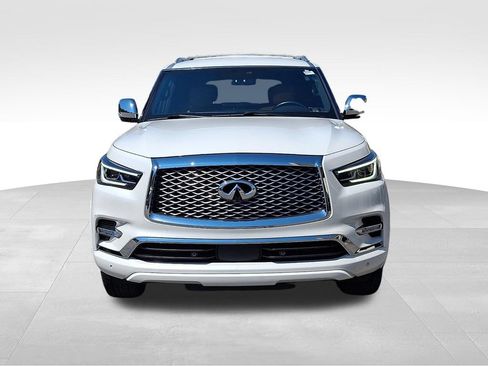 Used 2024 INFINITI QX80 Sensory w/ All-Season Package AWD/4WD image 2