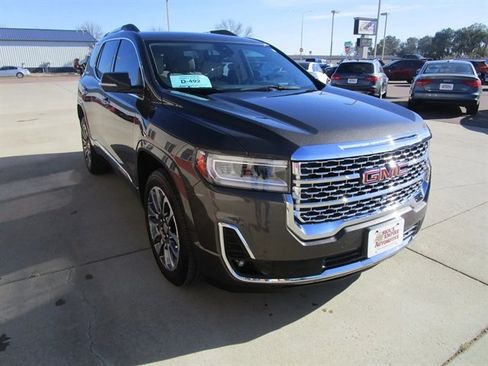 Used 2020 GMC Acadia Denali w/ Technology Package image 5