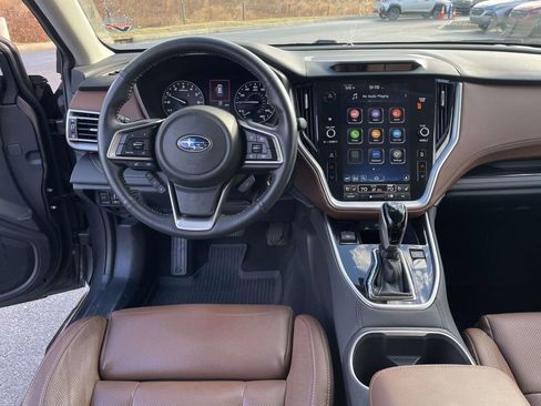Used 2022 Subaru Outback Touring XT image 4