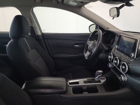 Used 2021 Nissan Sentra SV FWD image 21