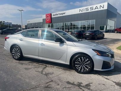 Certified 2024 Nissan Altima 2.5 SV