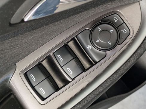 Used 2023 Chevrolet Malibu LT image 16