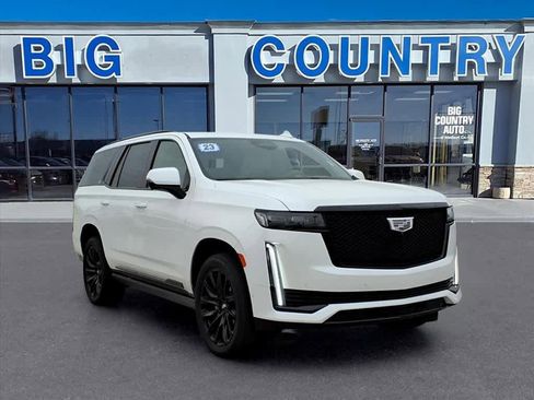 Used 2023 Cadillac Escalade Sport Platinum w/ LPO, ONYX Package AWD/4WD image 7