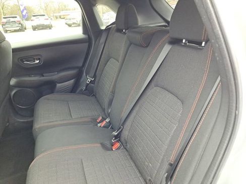 Certified 2024 Honda HR-V Sport image 17