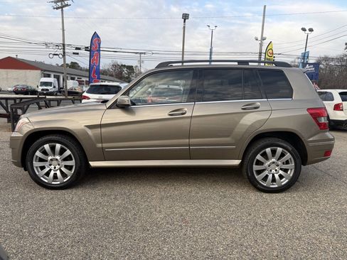 Used 2010 Mercedes-Benz GLK 350 4MATIC image 4