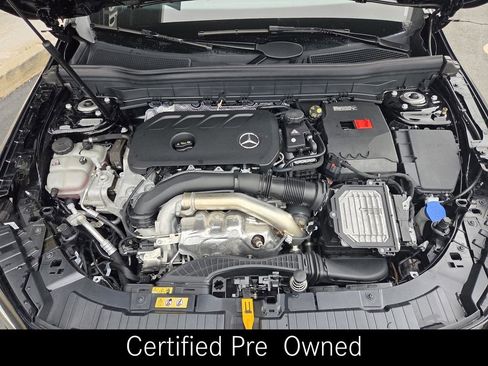 Certified 2025 Mercedes-Benz GLB 250 4MATIC image 30