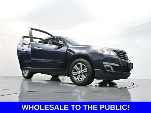 Used 2016 Chevrolet Traverse LT image 26