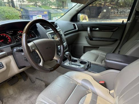 Used 2014 GMC Acadia Denali AWD/4WD image 19