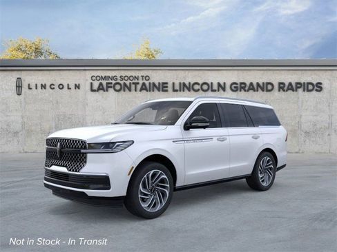 New 2026 Lincoln Navigator Reserve image 1