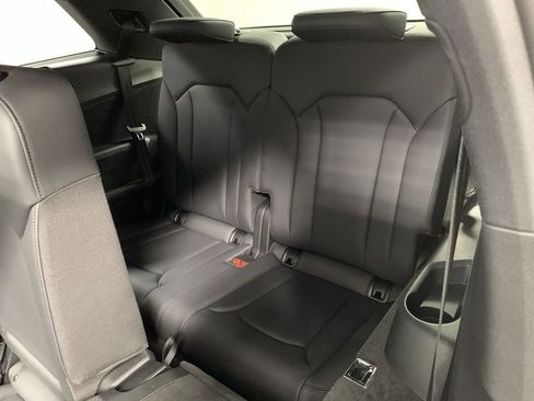 Used 2021 Audi Q7 3.0T Prestige w/ Prestige Package image 22